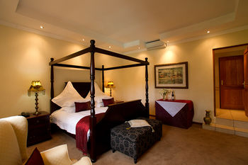 Little Tuscany Boutique Hotel 4*