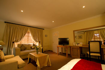 Little Tuscany Boutique Hotel 4*