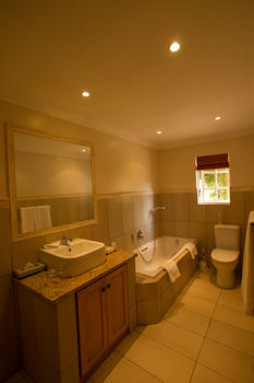 Little Tuscany Boutique Hotel 4*
