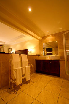 Little Tuscany Boutique Hotel 4*