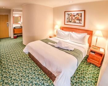Town Lodge Johannesburg Airport 2*