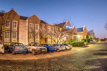 Town Lodge Johannesburg Airport 2*