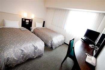 Takaoka Manten Hotel Ekimae 3*