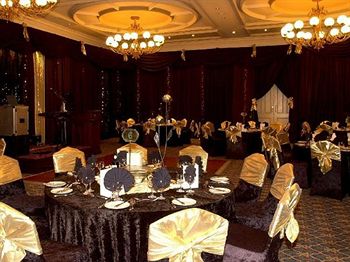 Peermont Walmont at Graceland, Secunda 4*