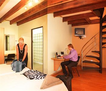 Hotel Deutsches Haus 3*