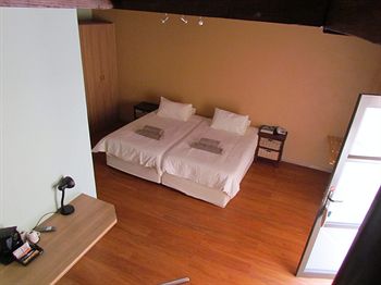 Hotel Deutsches Haus 3*