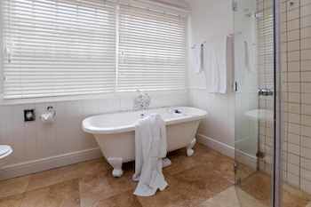 The Devon Valley Hotel 4*