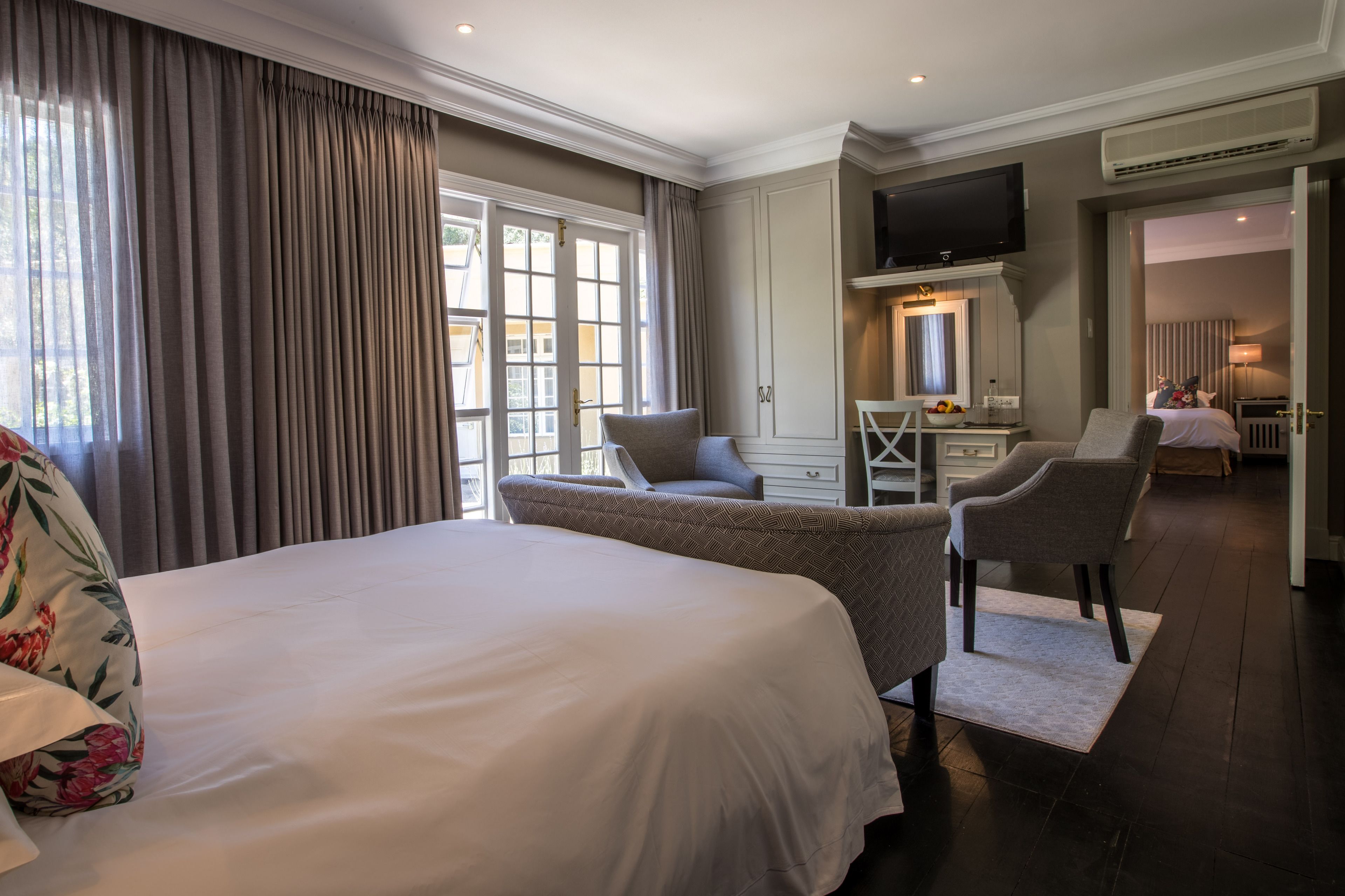 The Devon Valley Hotel 4*