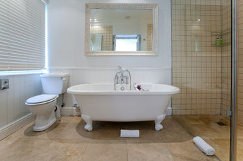 The Devon Valley Hotel 4*