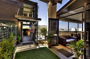 Whale Coast All Suite Hotel 4*