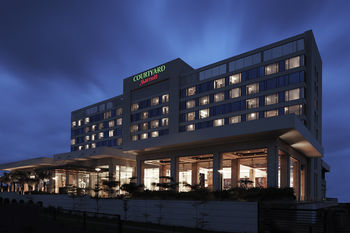 Courtyard by Marriott Pune Chakan 4*