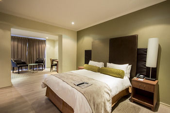 Protea Hotel by Marriott Upington 4*