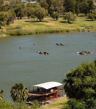 Protea Hotel by Marriott Upington 4*