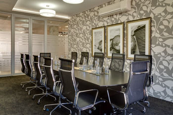 Protea Hotel by Marriott Upington 4*