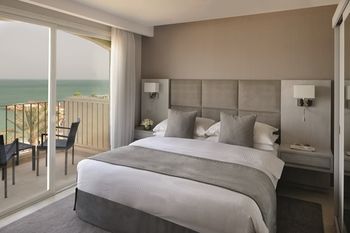 Movenpick Hotel & Resort Al Bida'a Kuwait 5*