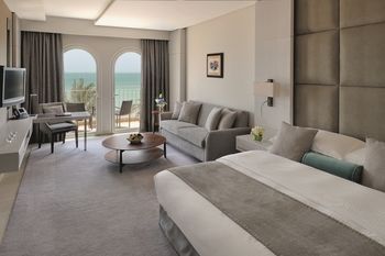 Movenpick Hotel & Resort Al Bida'a Kuwait 5*