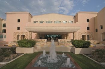 Movenpick Hotel & Resort Al Bida'a Kuwait 5*