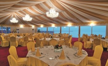 Movenpick Hotel & Resort Al Bida'a Kuwait 5*
