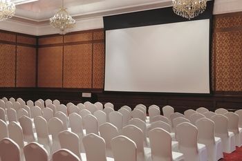 Movenpick Hotel & Resort Al Bida'a Kuwait 5*