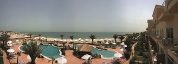 Movenpick Hotel & Resort Al Bida'a Kuwait 5*