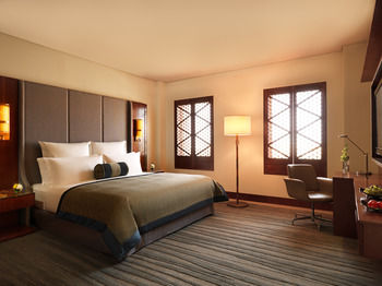 Jumeirah Messilah Beach Kuwait 5*