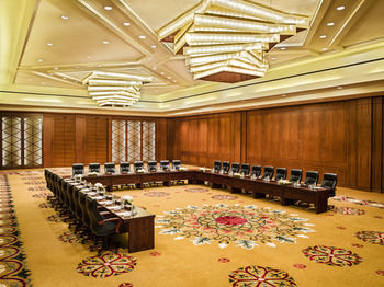 Jumeirah Messilah Beach Kuwait 5*