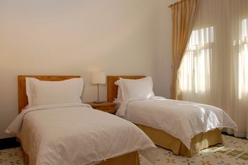 Copthorne Al Jahra Hotel & Resort 4*