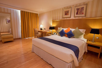 Copthorne Al Jahra Hotel & Resort 4*