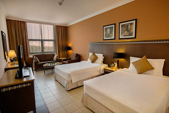 Copthorne Al Jahra Hotel & Resort 4*