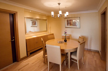 Copthorne Al Jahra Hotel & Resort 4*