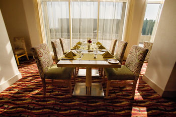 Copthorne Al Jahra Hotel & Resort 4*