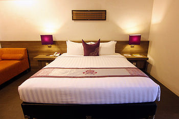 Truntum Padang 4*