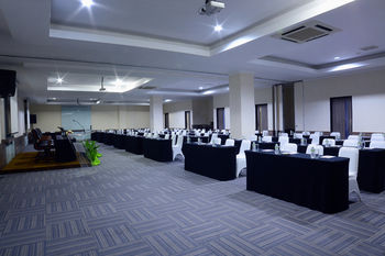 Truntum Padang 4*