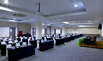 Truntum Padang 4*