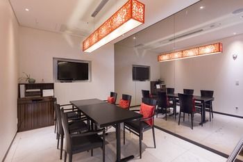 Charis Hotel 3*