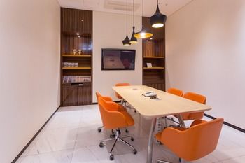 Charis Hotel 3*