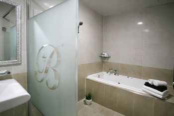 Benikea Hotel Yeosu 3*