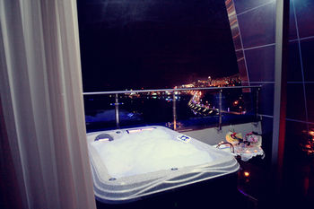 Benikea Hotel Yeosu 3*