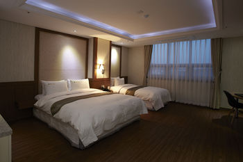 Benikea Hotel Yeosu 3*