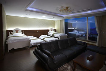 Benikea Hotel Yeosu 3*