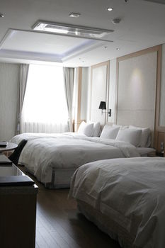 Benikea Hotel Yeosu 3*