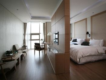 Benikea Hotel Yeosu 3*