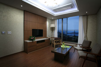 Benikea Hotel Yeosu 3*