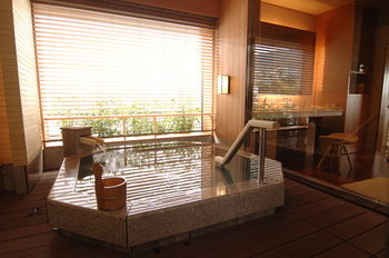 Hotel Wakamizu 3*