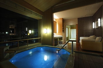 Hotel Wakamizu 3*