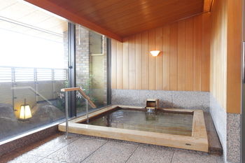 Hotel Wakamizu 3*