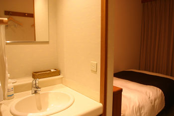 Hotel Wakamizu 3*