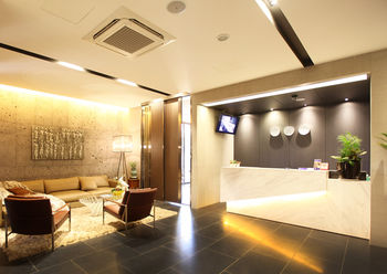 Vine Hotel 3*