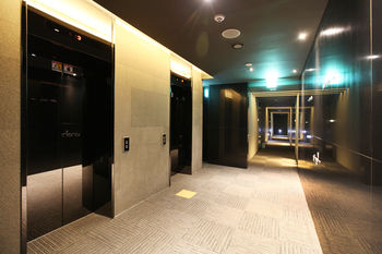 Vine Hotel 3*