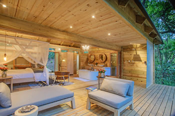 Summerfields Rose Retreat & Spa 0*